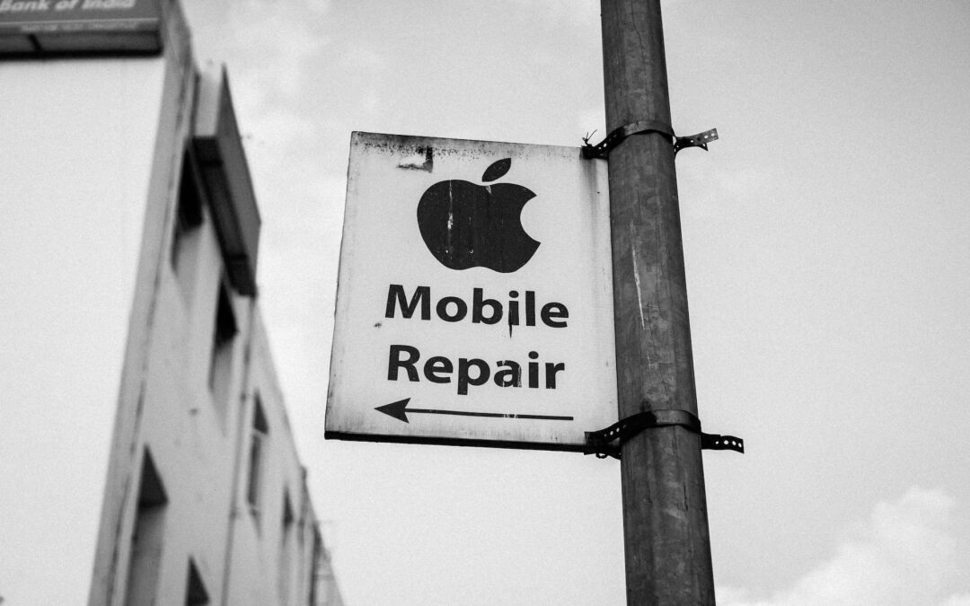 Navigating the Terrain of Third-Party iPhone Repair Services