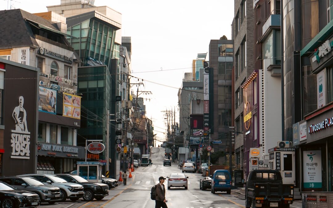 Sing, Dance, Repeat: Falling in Love with Gangnam’s Night Scene